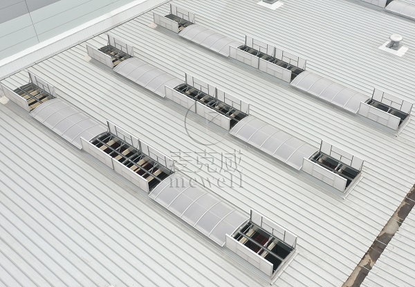 谷城吉利硅谷項目—湖北三角型電動排煙天窗+圓拱型固定式采光天窗 谷城吉利硅谷項目—湖北三角型電動排煙天窗+圓拱型固定式采光天窗