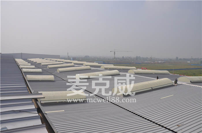 電動采光排煙天窗 